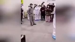Врач станцевала "Кара жорга" для больных коронавирусом в Ухане (Видео)