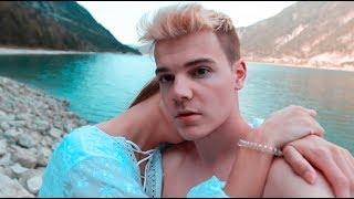 AlexV x Marie in Austria
