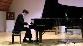 W. A. Mozart - Sonata a moll KV 330