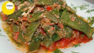 String beans with tomatoes. Green beans with tomatoes