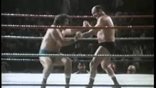 Verne Gagne vs Billy Robinson