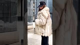 Soft and Thick Fur Coat #splendid #fashion #furs #furcoat #winterclothing