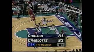 MICHAEL JORDAN Reverse Layup 1995 NBA Playoffs Bulls @ Hornets