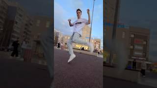 Walking dance #shuffle #shuffledance #dance