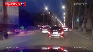 ЧП-САРАТОВ. ОЧЕВИДЦЫ ЗАПЕЧАТЛЕЛИ ЗАХВАТЫВАЮЩУЮ ПОГОНЮ ЗА НЕАДЕКВАТНЫМ ВОДИТЕЛЕМ