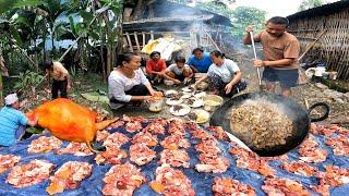 Traditional Buffalo Cutting in Nepali Village ! Best System Cooking to Meat Cutter ! Big Bhoj