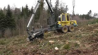 Reisigrechen im Einsatz bei Forstbetrieb Kerinnes mit seinem  HSM Rückezug.