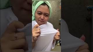 LIVE MOM BITI HIJAB MANDI NO ARMOR KELIHATAN UTING