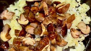 Delicious Casserole with Potatoes,Mushrooms and Cheese Delight your family with this delicious dish!