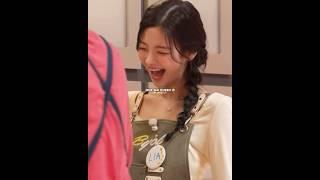 Cause why did she say that  #itzy #midzy #chaeryeong #yuna #ryujin #yeji #lia