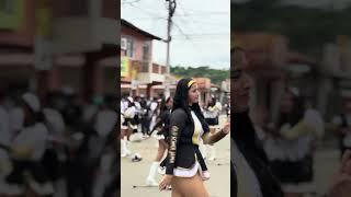 Eliana Anahí #desfile #videoviral #baile
