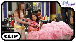 Quinceanera | Wizards of Waverly Place | Disney Channel UK