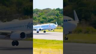 AA B737 BUTTER ARRIVAL ON RWY 28! #shorts #aviation #landing #b737 #viral #plane #avgeeks #fly