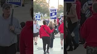 UAW members on the picket line in Wayne, Michigan