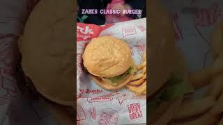 ZARK'S DELICIOUS CLASSIC BURGER WITH FRIES #shorts #zarks #burgermeal #classicburger #yummy