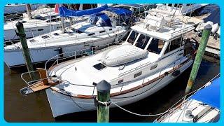 You Won't Believe How COZY & UNIQUE This Little Trawler Is [4k Tour] Learning the Lines