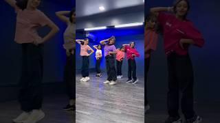 Meri Chunar Udd Udd Jaye #Dance #FalguniPathak
