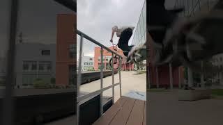 Звуки улиц и скольжений, услада для ушей! ️ Влад Сметанка  #shorts #bmx