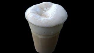 SIMPLE ROOT BEER FLOAT