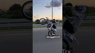 Стант на пиДбайке 125 кубов #moto #стант #питбайк #motovlog #stunt #pitbike #мотокросс #эндуро