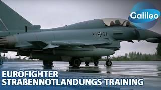 Bundeswehrübung in Finnland: Eurofighter landen neben Weihnachtsmanndorf!