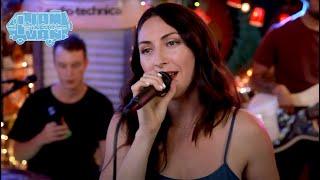 TARA MACRI - "Prettiest Girl In The Room" (Live at JITVHQ in Los Angeles, CA 2018) #JAMINTHEVAN