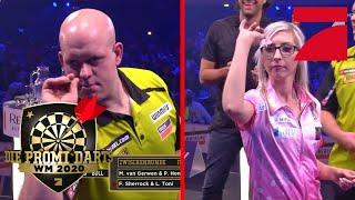 Quali-Runde: Fallon Sherrock & Luca Toni vs Michael van Gerwen & Hens | Promi Darts WM | ProSieben