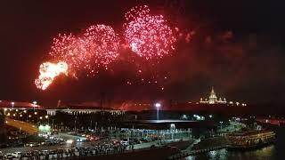 День Победы. Праздничный салют в Лужниках. 9 мая 2018 года.