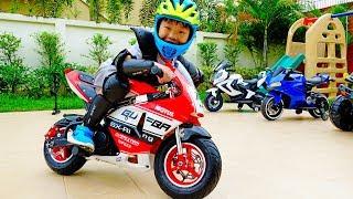 Superbike Car Toy Assembly Story for Children