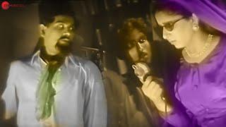 इंस्पेक्टर सतीश को लगी गोली | Apna Desh Best Movie Scene | Umesh Sharma, Pushpa Hans, Chandrashekhar