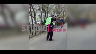 Полицейский под наркотой. Гаишник Наркоман.  Шок