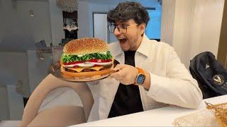 Nischay ke liye banaya duniya ka sabse bada burger 