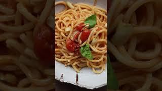Spaghetti & Why I Don't Have Kids.