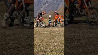 Leo è già in sella!                                         #ktm #bambini #moto #motocross