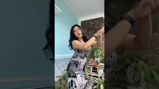 Ketat nya || Tante tiktok dance viral  #shorts #goyang #dance #viral #tante