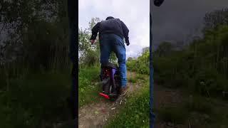 Master V4 - Unexplored trails at an abandoned park - Riding along #euc #pev #begode #riding