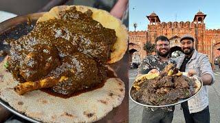 बड़ती ठंड में ये साग मटन खाएऔर मज़े उड़ाये | Pink city dev hotel Dhaba Meat Saag mutton recipe