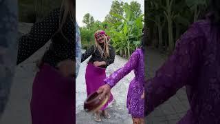 Joget asal mana ini ? #kadasofficial #sahabatawan #komedi #comedy #mila