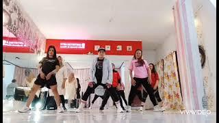 D Arte studio Zumba  IN DA CLUB ( tik tok hit) twerk remix Dance workout / Cr zin lily