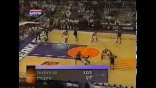 Mahmoud Abdul-Rauf (30pts/8rebs/20asts) vs. Suns (1995)