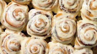 The Real Reason Why Cinnabon's Cinnamon Rolls Are So Delicious