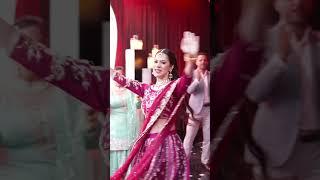 Nachdi de khul gaye baal #ytshorts #dance#trendingonshorts #wedding#punjabi#punjabiwedding#fyp#dance
