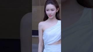 Beautiful Chinese girls #beauty #tiktok #douyin #model #shorts #抖音 #chinesestreetfashion