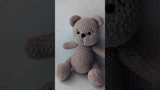 Пока медведик ждёт свой новогодний костюм  #crochet #amigurumi #вязаниекрючком #вязаныеигрушки