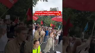 REVIVALYOUTH WORSHIP JESUS ON STREETS GERMANY #jesus #foryou #revival #germany #worship #genz