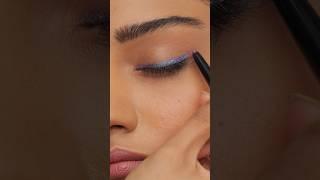 Must Have Eyeliner in 2024! | Swiss Beauty Holographic Eyeliner | Nykaa Swatch Library #shorts