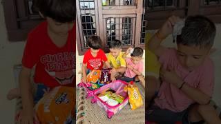 Navya ne ghar aate hi Sara saman khol dia#unbelievablenavya #funny #villagelife #trending #navya