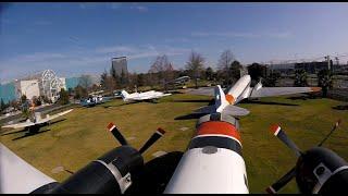 RECORRIDO AÉREO POR EL EXTERIOR DEL MUSEO NACIONAL AERONÁUTICO Y DEL ESPACIO