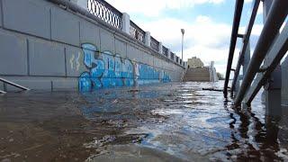 Затопило городской пляж на Самарской набережной