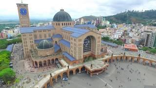 Drone Sobrevoa a Basílica de Aparecida